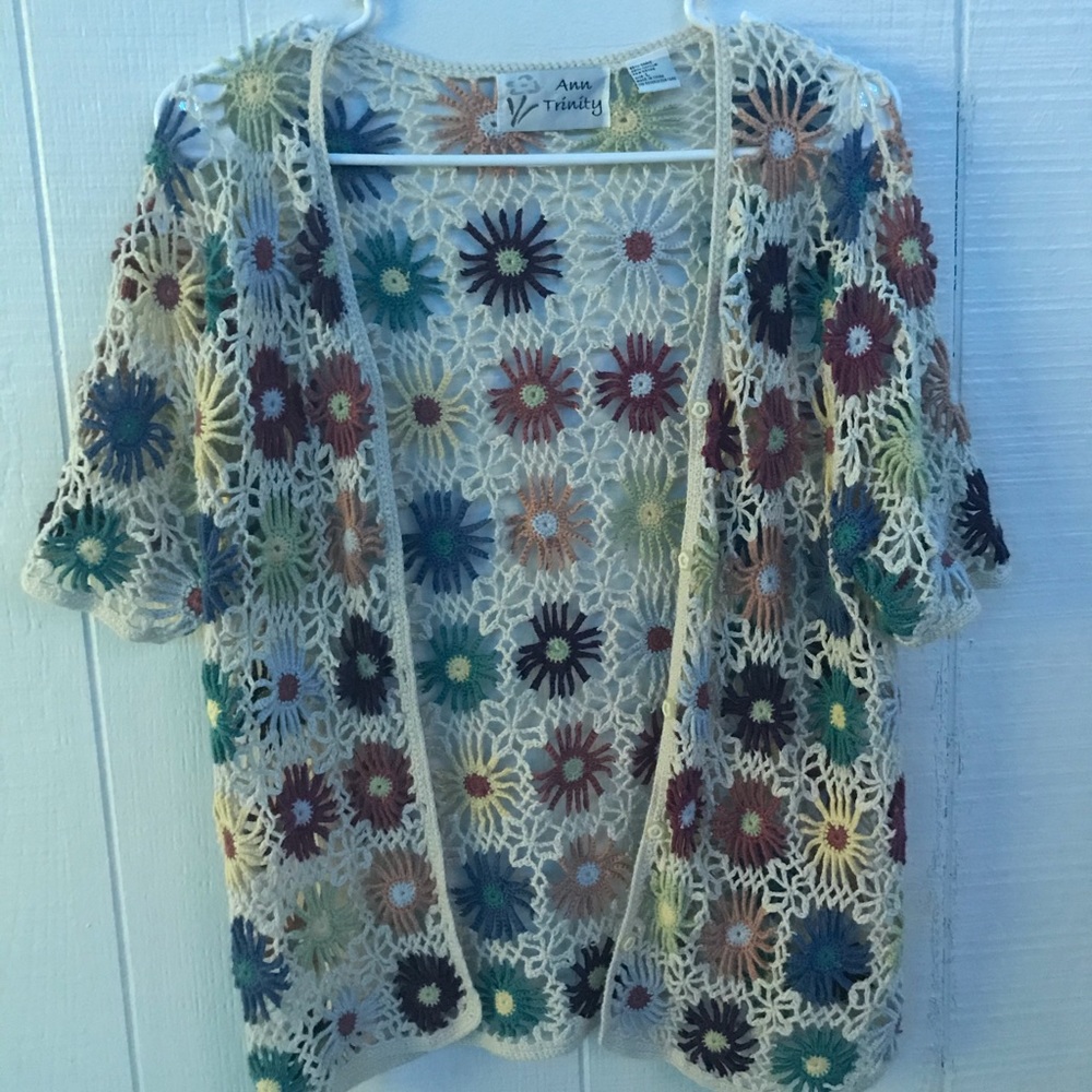 Ann trinity crochet flower cardigan